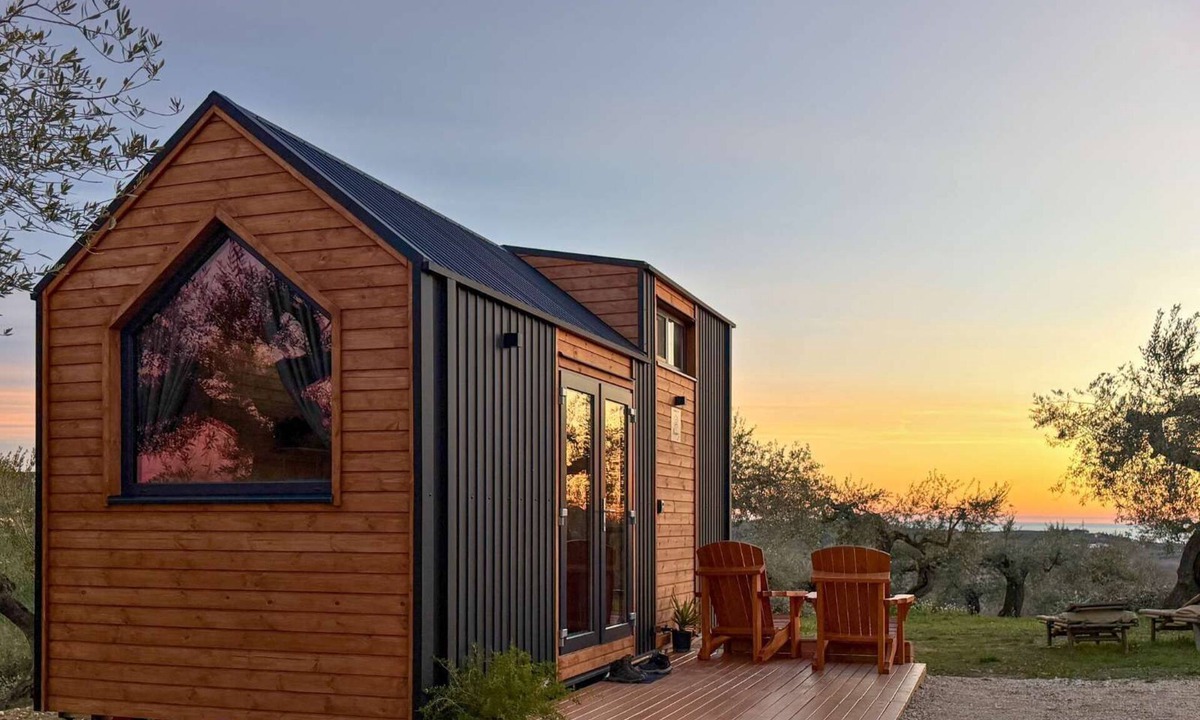 Citta Sant'Angelo House | Intermezzo X by Tiny Away