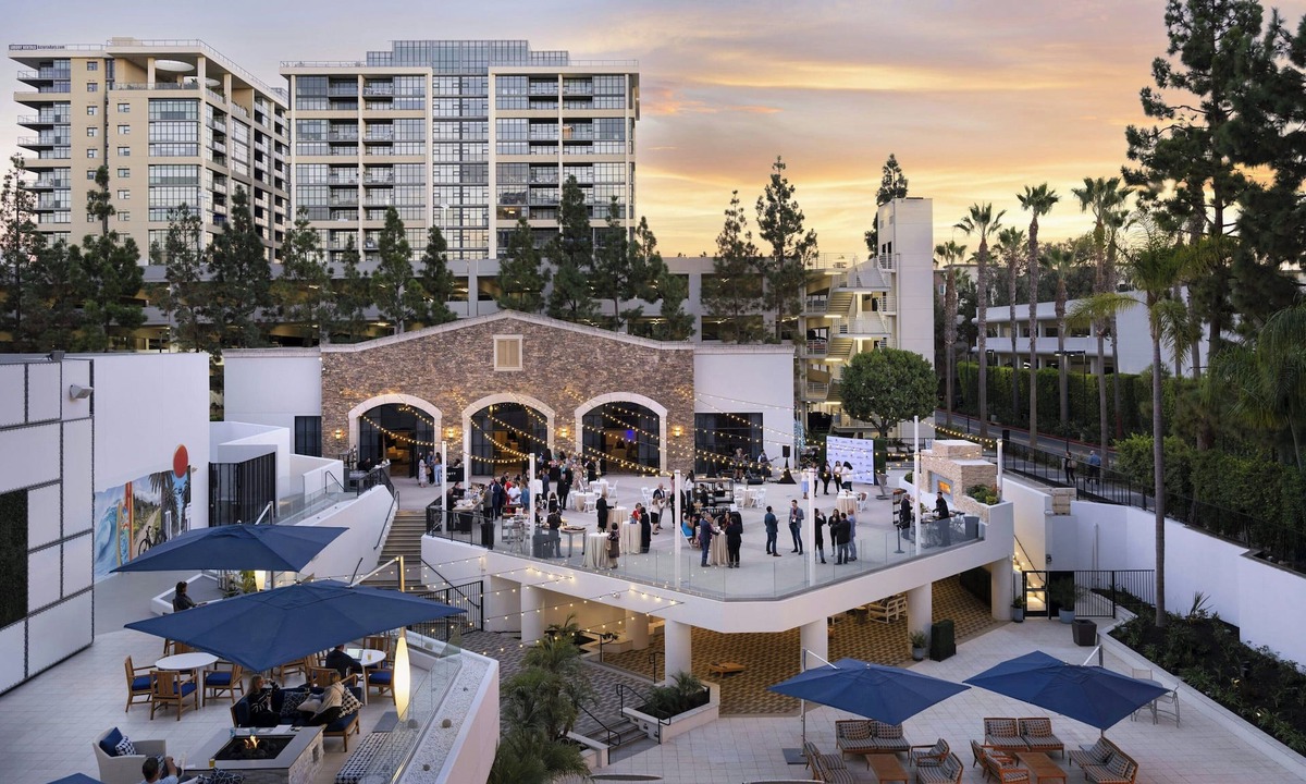 Airport Area Hotel | Irvine Marriott