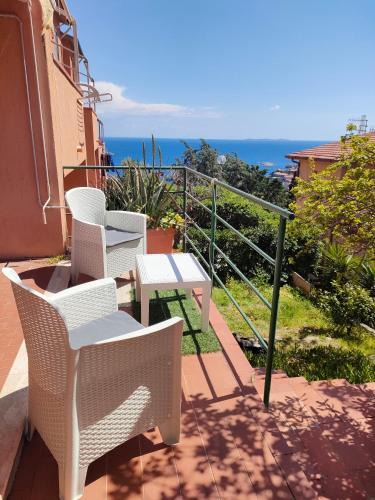 Giglio Porto House | Isola del Giglio Casa Cecilia GIGLIO Porto loc Monticello