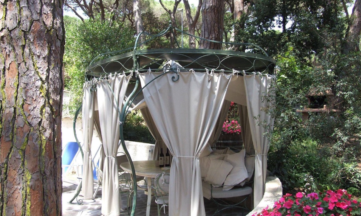 Marina di Castagneto Carducci Apartment | Orchidea by Holiday World