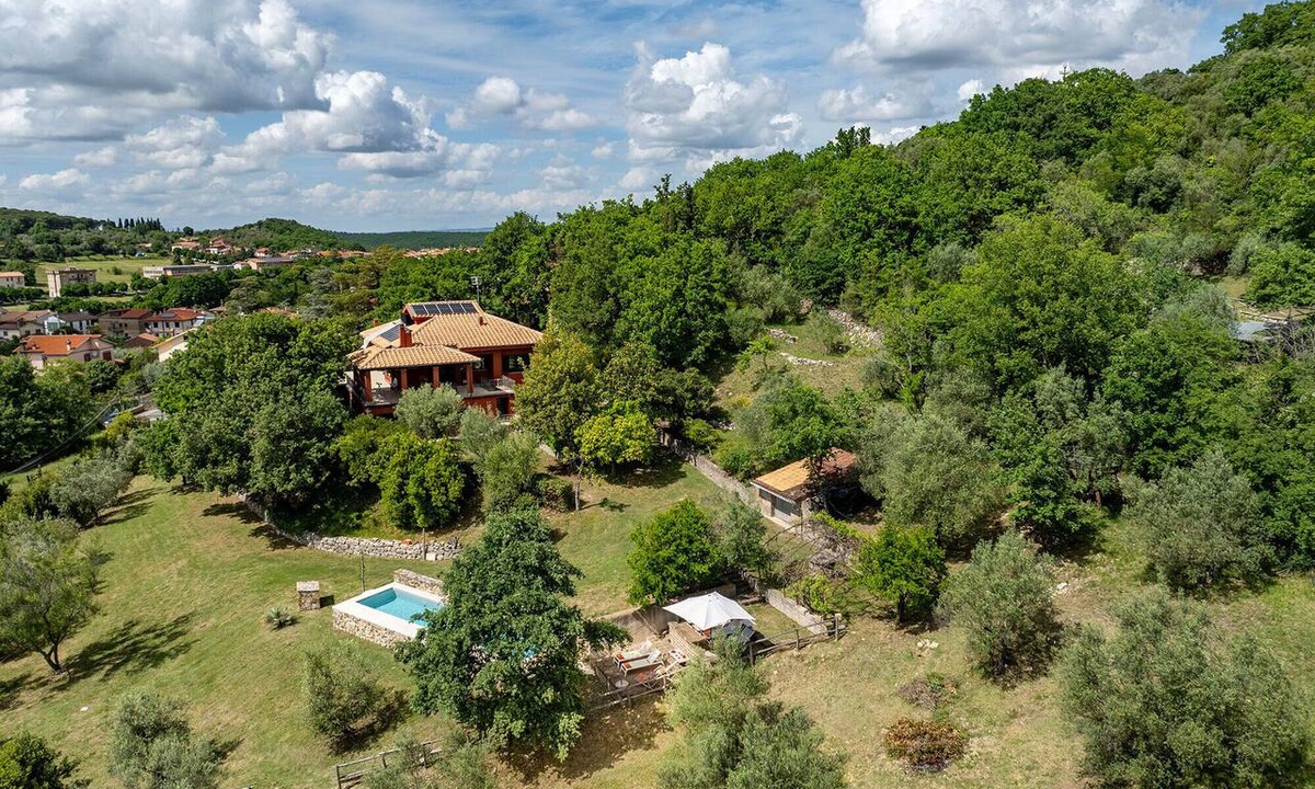 Villa San Giovanni in Tuscia Villa | Villa Il Ritiro 8, Emma Villas