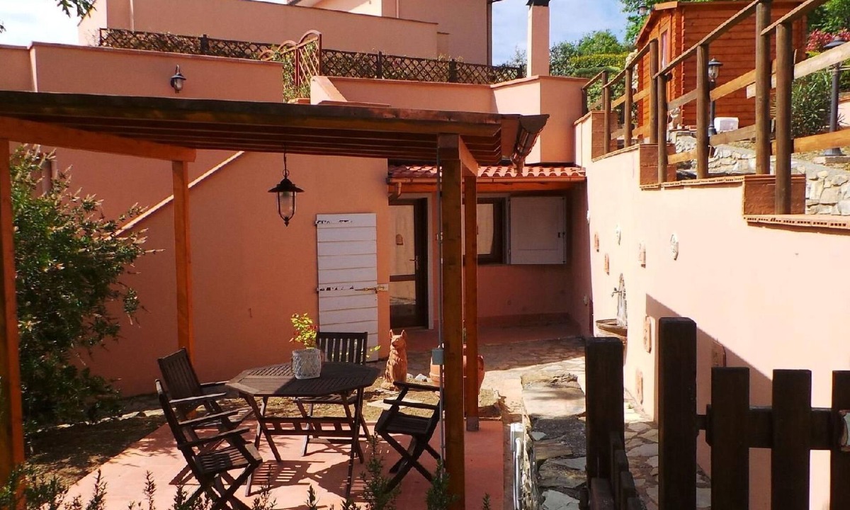 Monteverdi Marittimo Apartment | Komfortable und entspannende Wohnung by Interhome