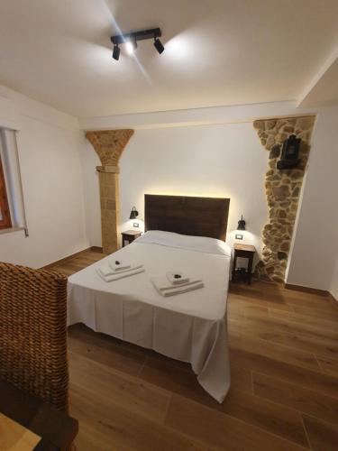 Castiglione d'Orcia Hotel | L'Alberghetto Le Dimore Di Contrasti