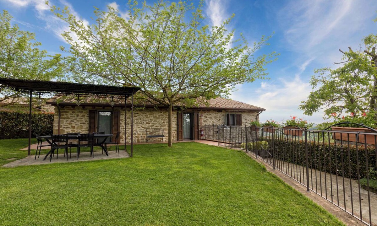 Subbiano House | L'Oasi del Poggio by Interhome