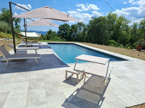 Bagnone Villa | LA CÁ DAL SOL TUSCANY POOL JACUZZY 5 Bedrooms