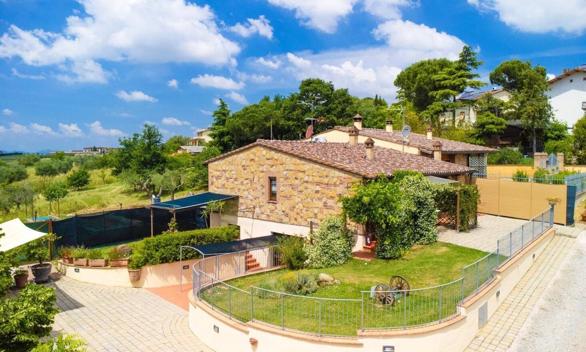 Casamaggiore Villa | La Casa Del Sole - Two Bedroom Villa, Sleeps 5