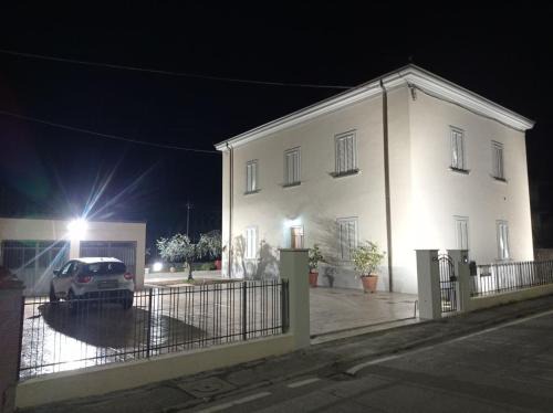 Montale House | La Casa di Edo
