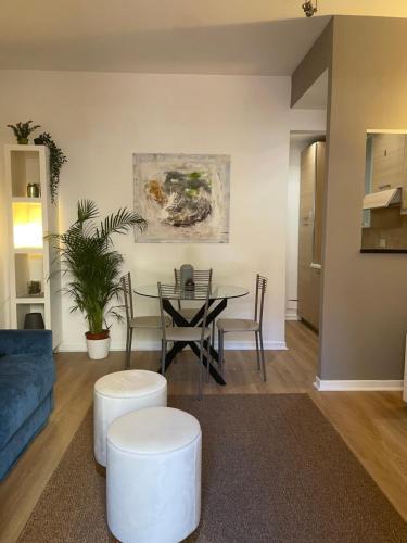 Quartiere XV Della Vittoria Apartment | La Casetta di Ponte Milvio con parcheggio