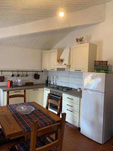 Piancastagnaio Apartment | La casina in Voltaia