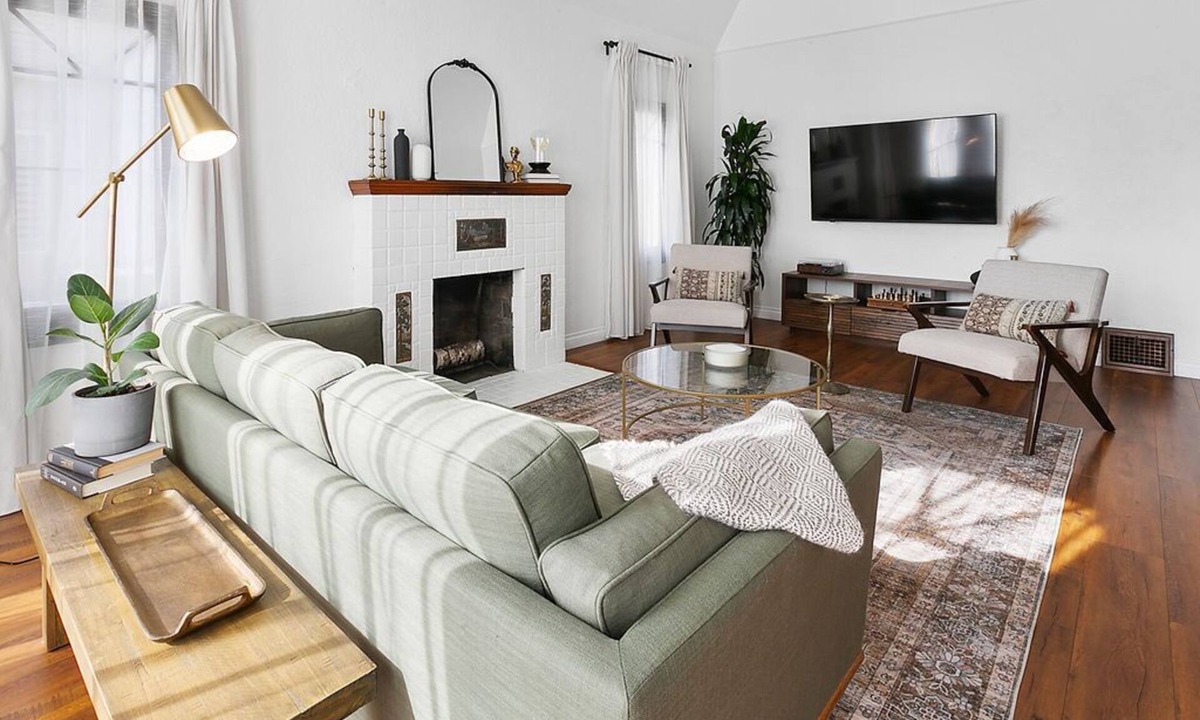 East Los Angeles House | LA Historic Gem Near Major Attractions