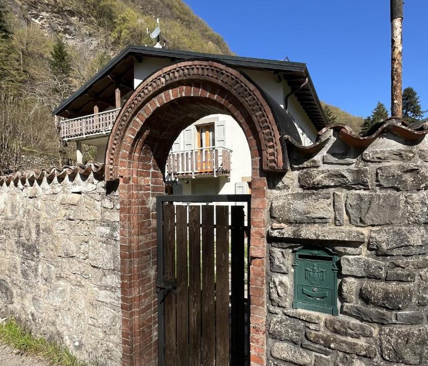 Castelluccio House | La Lucciola - Cà di Toni
