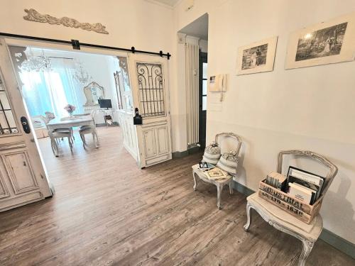 San Martino Apartment | La Maison Liberty charme & private parking San Martino