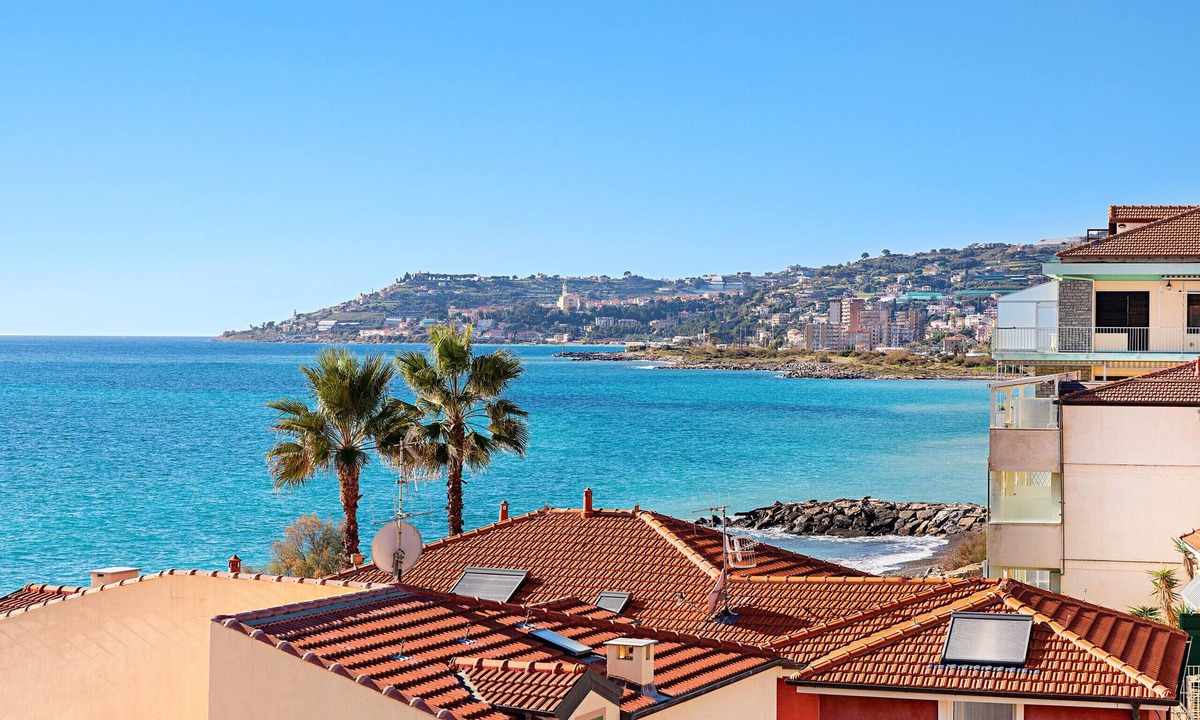 Riva Ligure Apartment | La Villariva 20 con vista mare by Wonderful Italy