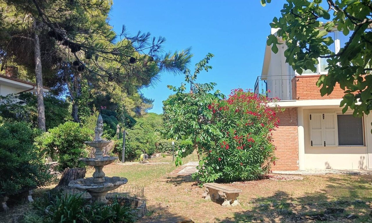 Giannella Apartment | Laguna Blu Terrace with Lagoon View in Giannella and Private Garden