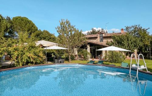 Arezzo House | Lake Front Home In Arezzo Ar
