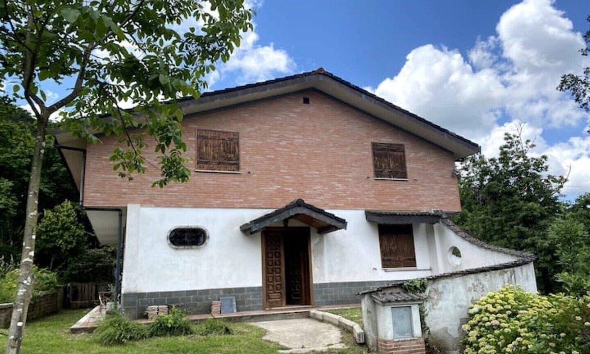 Ronciglione Villa | Lakeside in the heart of Italy