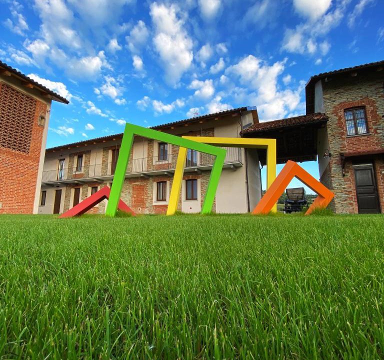 Diano d'Alba Resort | Le Cornici - Cascina di Charme
