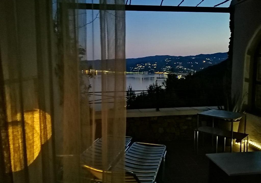 Torre del Mare Bed & Breakfast | LE TERRE DEL DRAGO Apartment