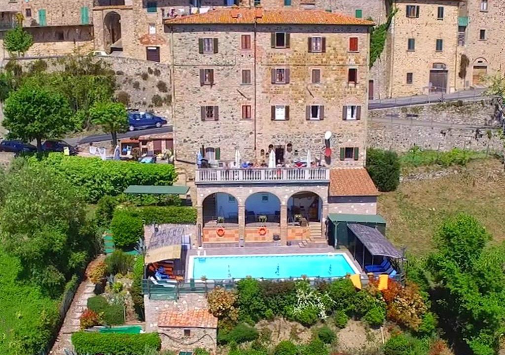 Montecastelli House | Lo Scricciolo Ci