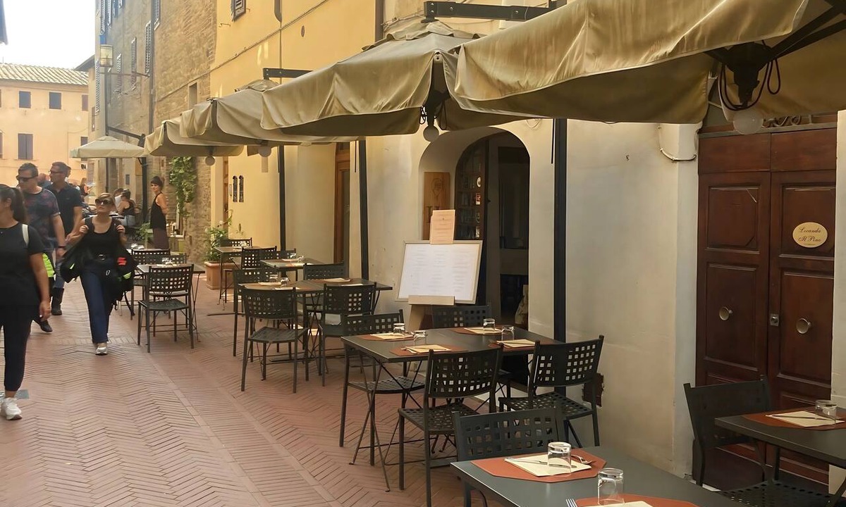 San Gimignano City Centre Bed & Breakfast | Locanda Il Pino