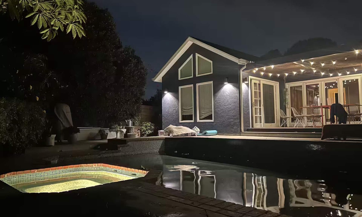 Los Feliz House | Los Feliz Home with Heated Pool