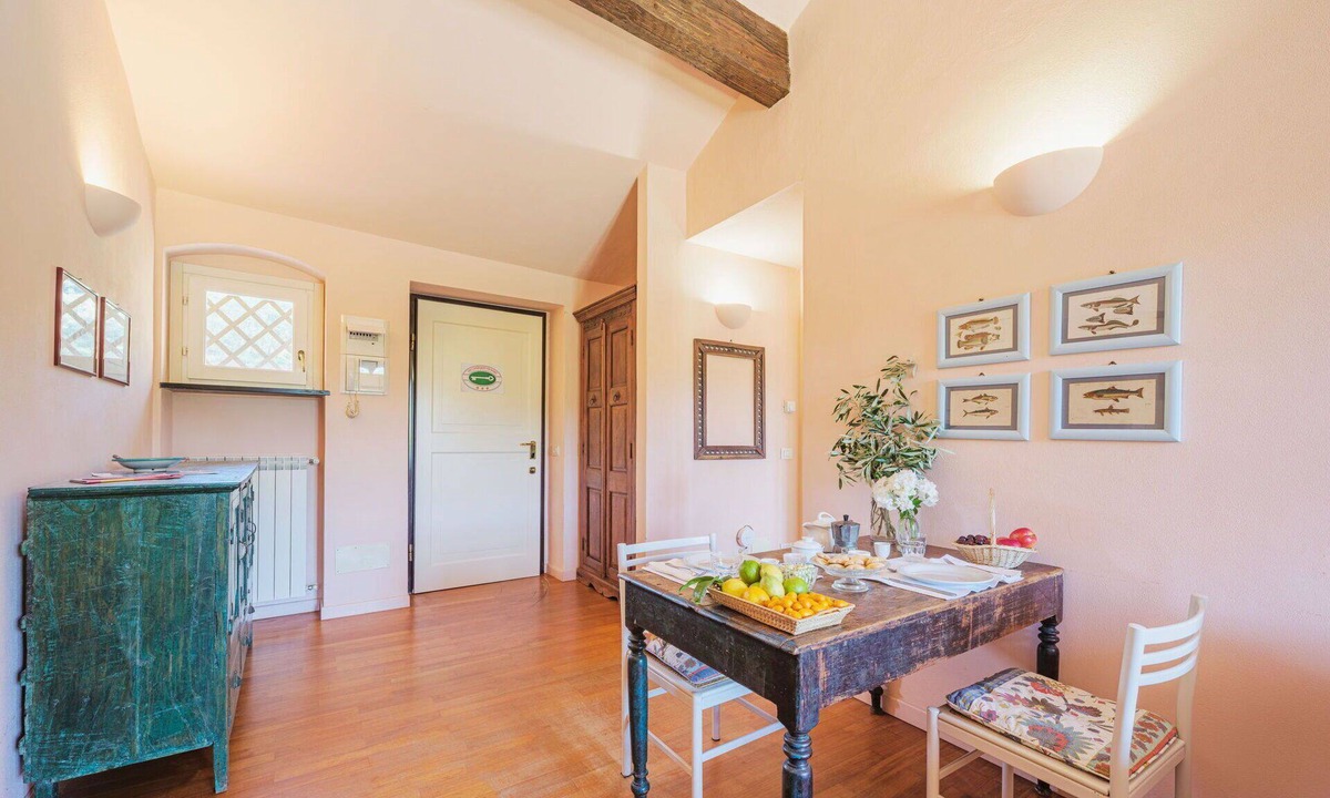 Santo Stefano del Ponte Villa | Lovely apartment in villa for 4 guests with WIFI, TV and pets allowed