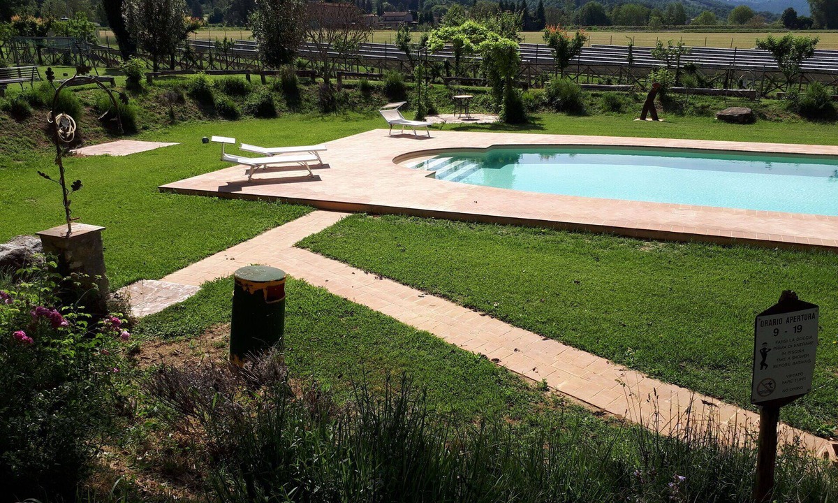 Monteleone d'Orvieto Apartment | Lovely apartment for 4 people with pool, WIFI and pets allowed