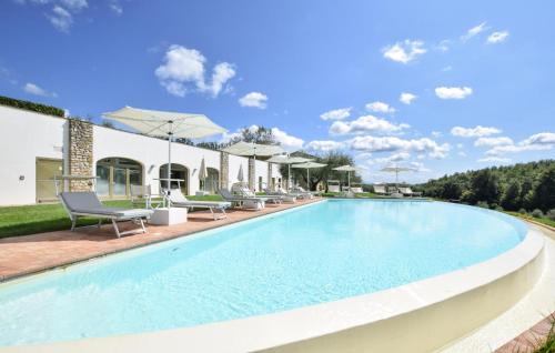 Acqua Loreto House | Luxurious Home In Morre