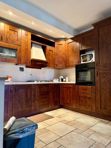 Anzio Villa | Luxury gold house