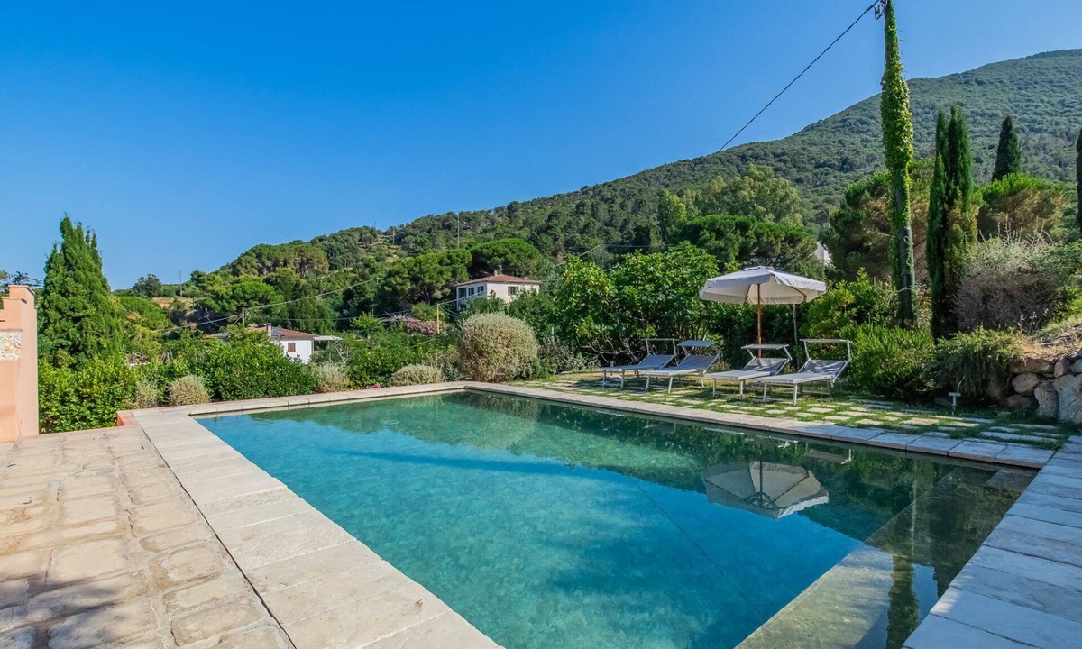 Bagno-Sprizze Villa | Luxury villa with pool