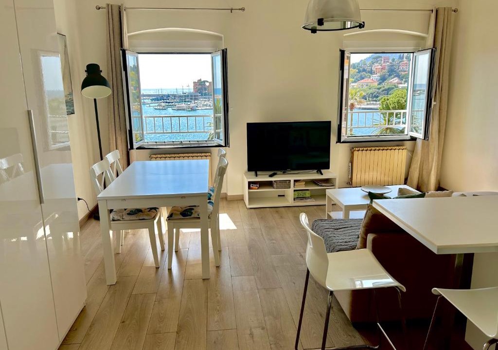 Rapallo Apartment | Maison Mazzini48