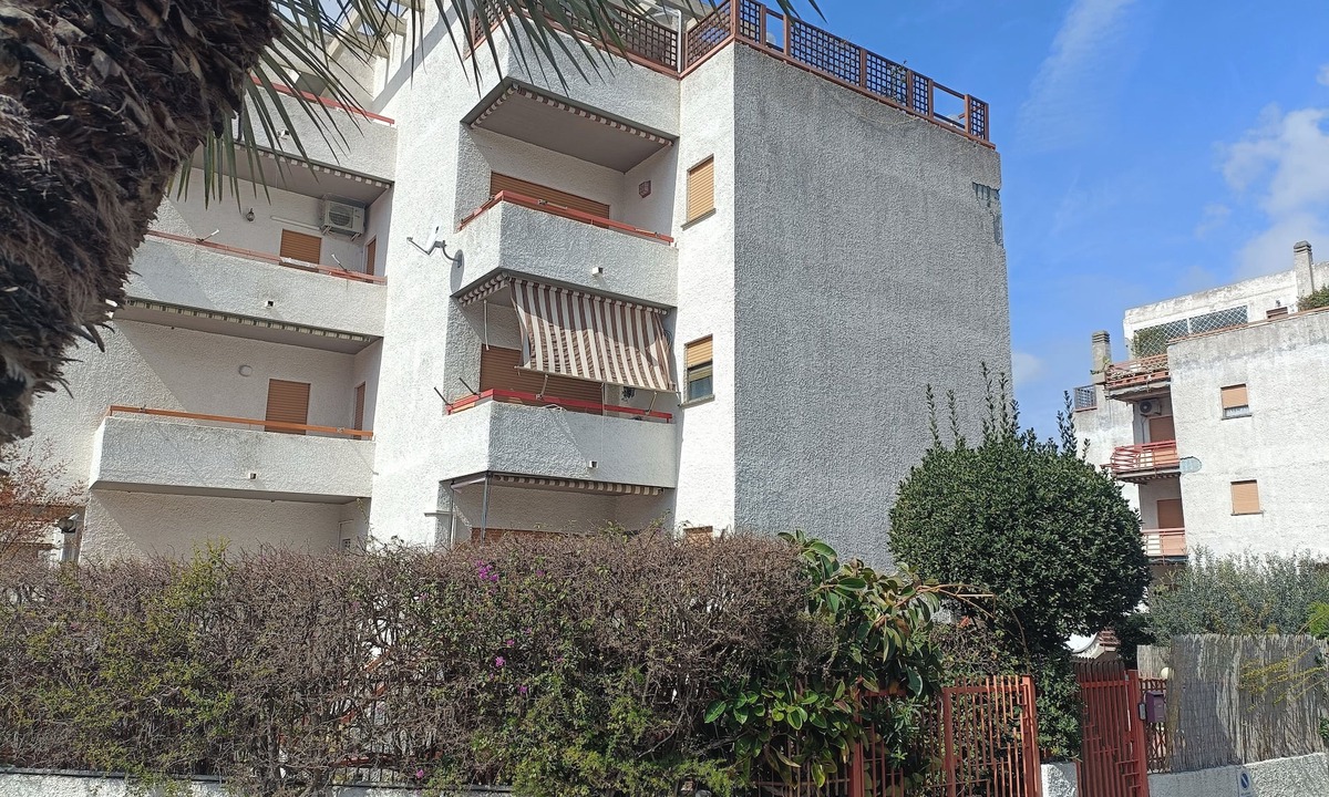 Santa Marinella Apartment | Majorca apartment two minutes from Kennedy Park