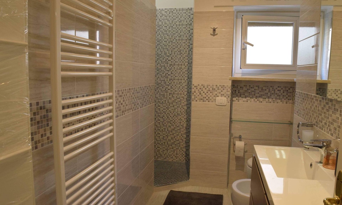 Quartiere XXVIII Monte Sacro Alto Apartment | modern apartment with a classic flair close to amenities