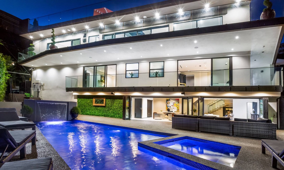 West Hollywood Villa | Modern House On Sunset Plaza