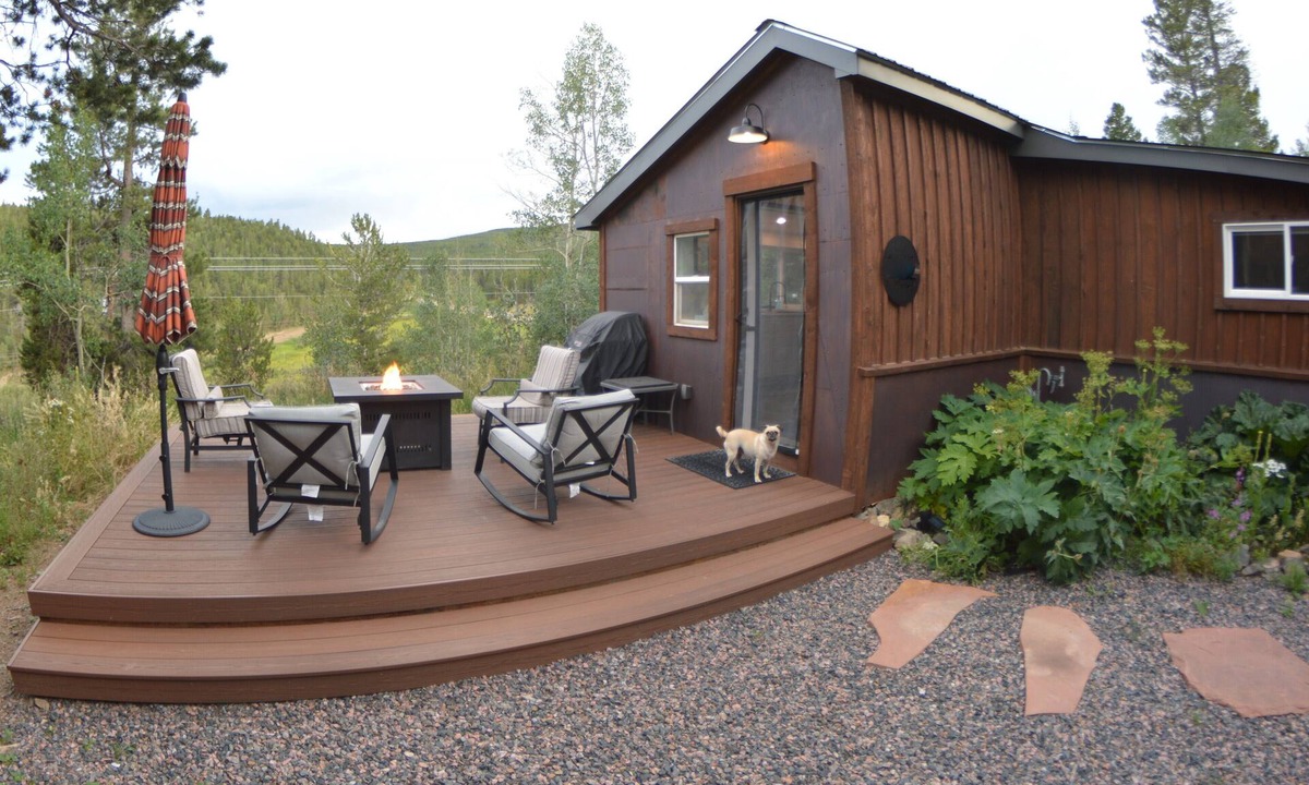 Black Hawk Cabin | Modern Mountain Cabin - 100% Non Smoking - Dogs ok w/pet fee