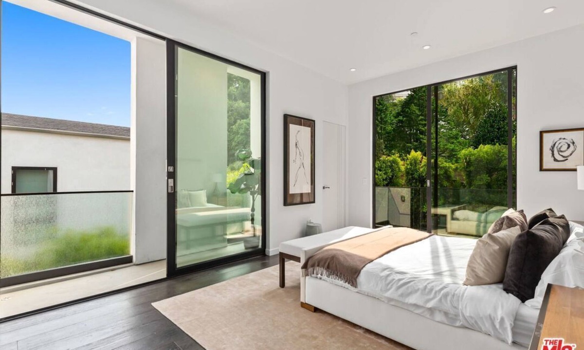 Beverly Hills Villa | Modern Villa In Beverly Hills