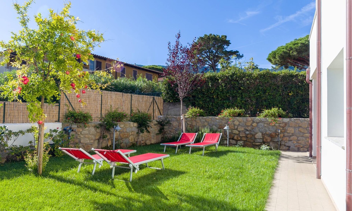 Marciana Marina Villa | Modern Villa in the Heart of Marciana Marina - Villetta Marina