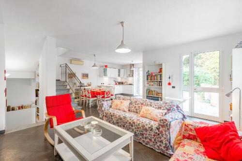 Moneglia Villa | Moneglia Villa in A Quiet Place - Happy Rentals