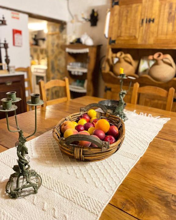 Sao Barnabe House | Monte Abaixo