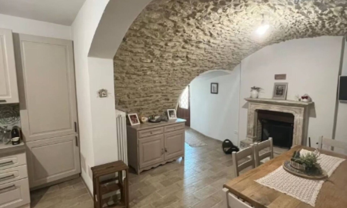 Rocca di Mezzo House | Mountain house
