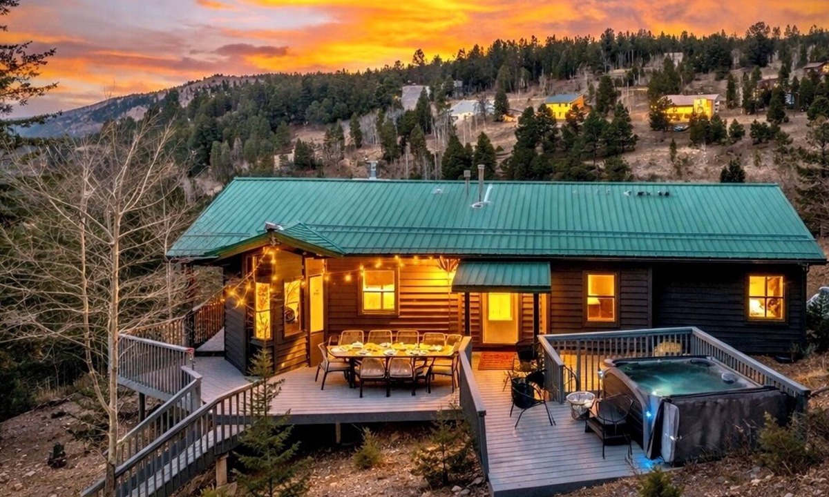 Black Hawk House | Mountain View Retreat - Game Room + 2 Living Areas