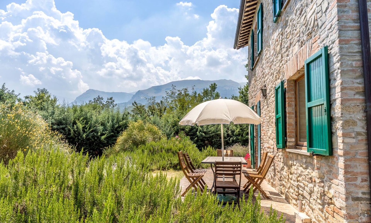 Vidoni House | Mountain Views Farmhouse with Cottage & Pool - For big families/group of friends