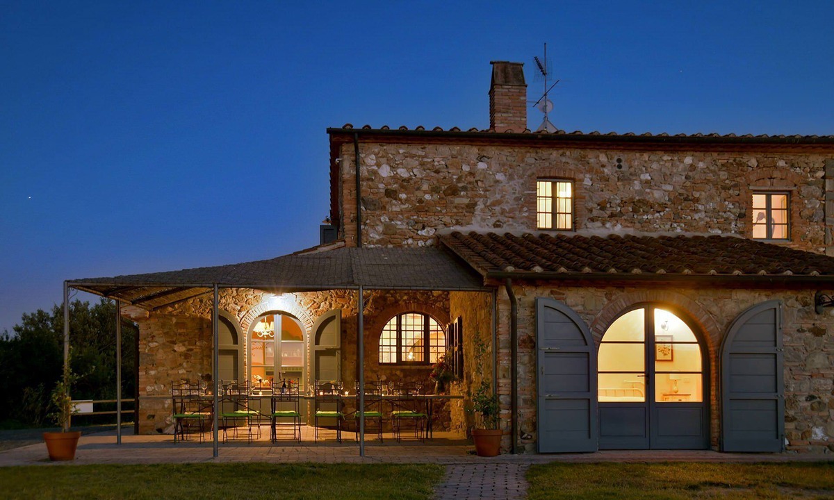 Bibbona Villa | My Rental Homes - Villa Ghirlanda with private pool and large private garden