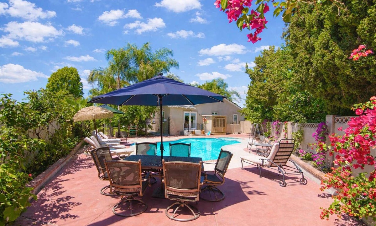 Hermosa Village Villa | Near Disneyland, 6BR, 4BA, Pool/Hot Tub, 3300 sqft
