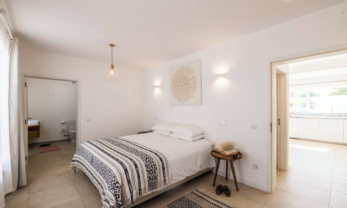 Sagres Villa | New Build Spacious Modern Villa In quite area of Sagres.