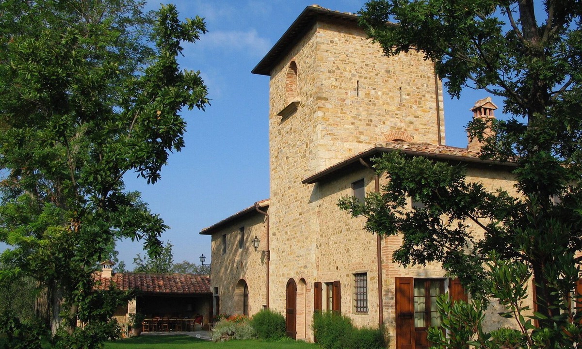 Tavarnelle Val di Pesa Villa | NEWLY LISTED Private Tuscan family estate 25 minutes South of Florence