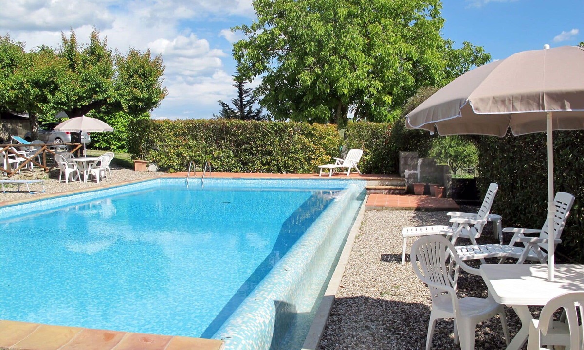 Cignan Bianco Villa | Nice apartment in villa with WIFI, A/C, pool, TV, patio, pets allowed and panoramic view