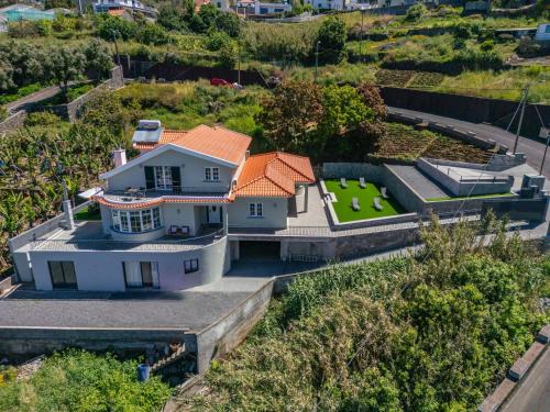 Calheta House | Ocean SkyLine