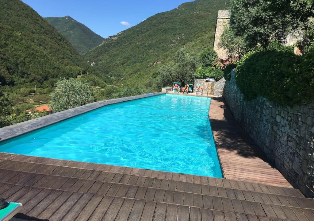 Colletta House | Oliveto medieval setting