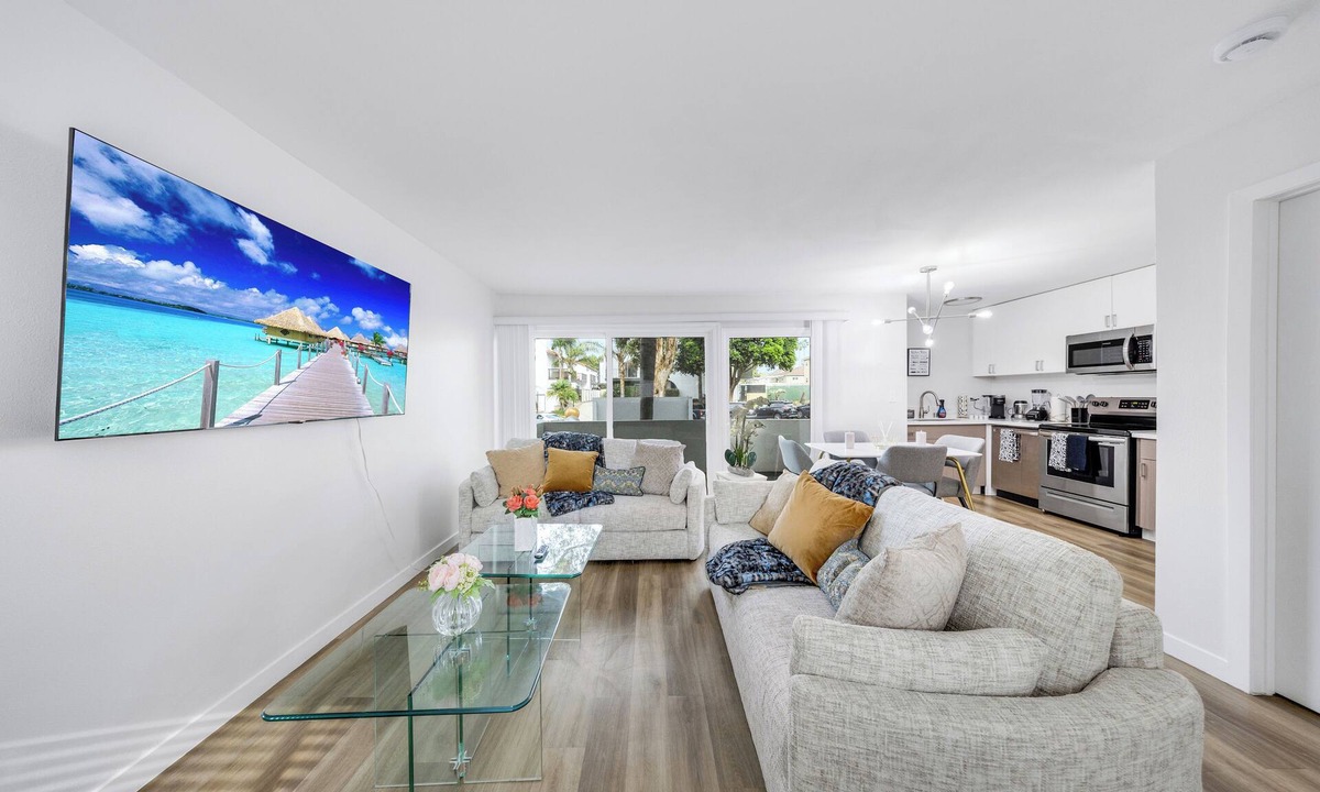 South Redondo Apartment | Oneluxstay Near Redondo Beach